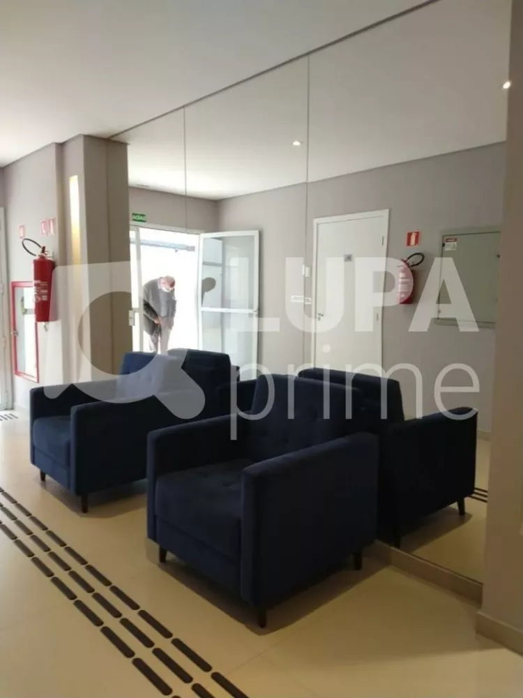 Apartamento à venda com 2 quartos, 44m² - Foto 2