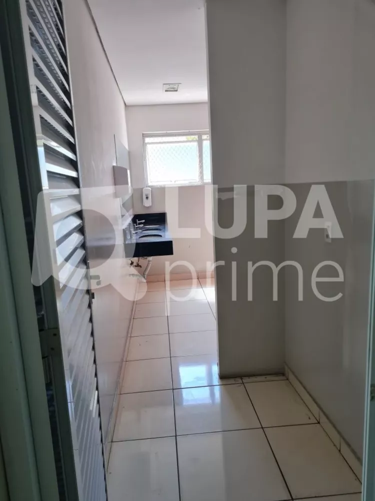 Prédio Inteiro para alugar, 450m² - Foto 19