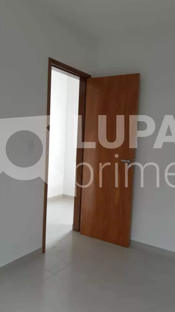 Apartamento à venda com 2 quartos, 43m² - Foto 1