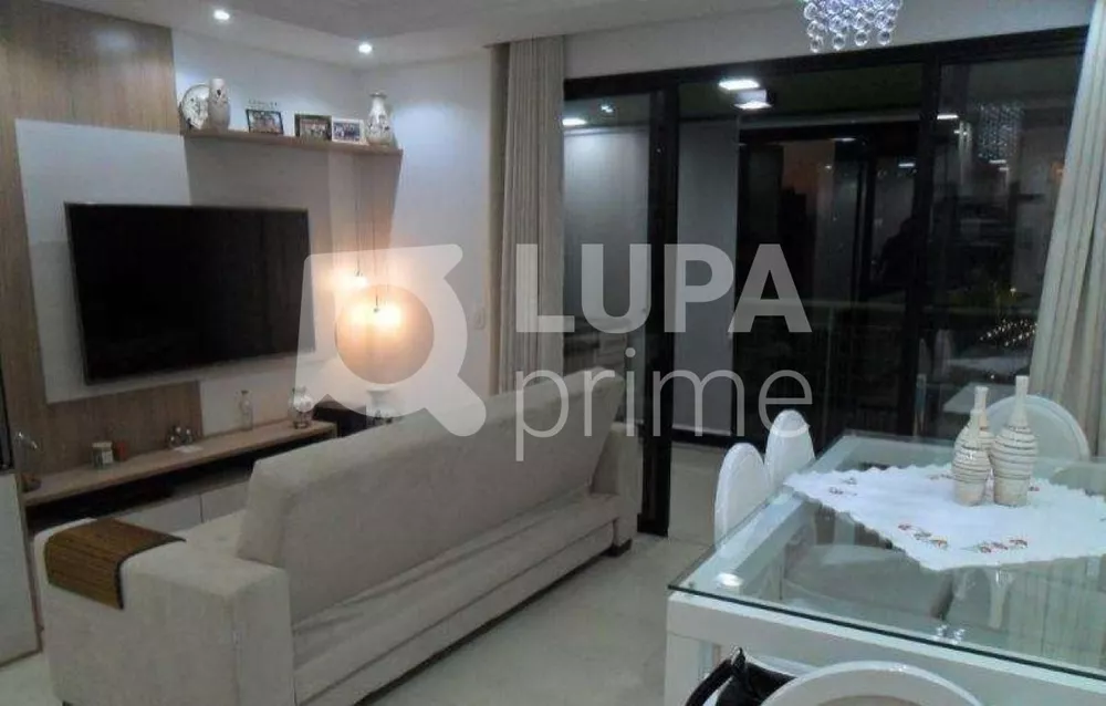 Apartamento à venda com 2 quartos, 80m² - Foto 2