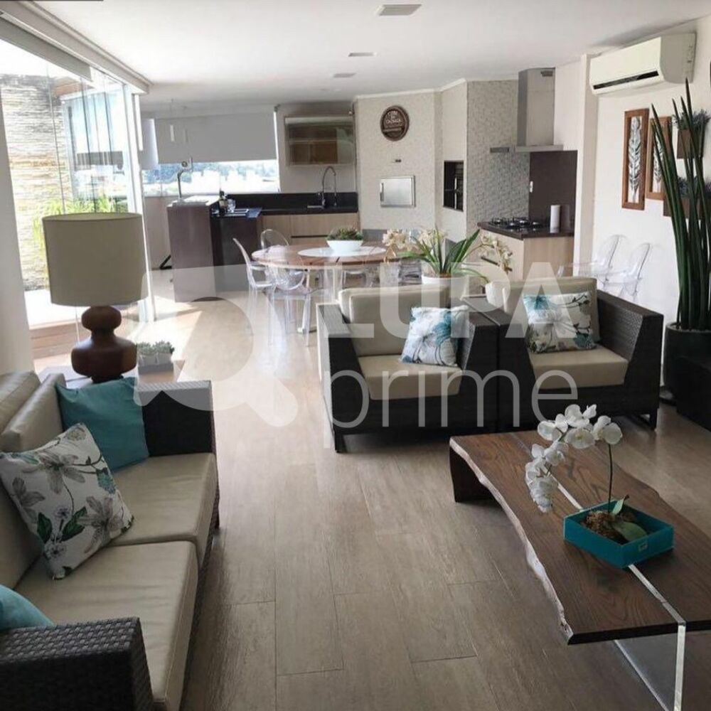 Casa, 3 quartos, 300 m² - Foto 2
