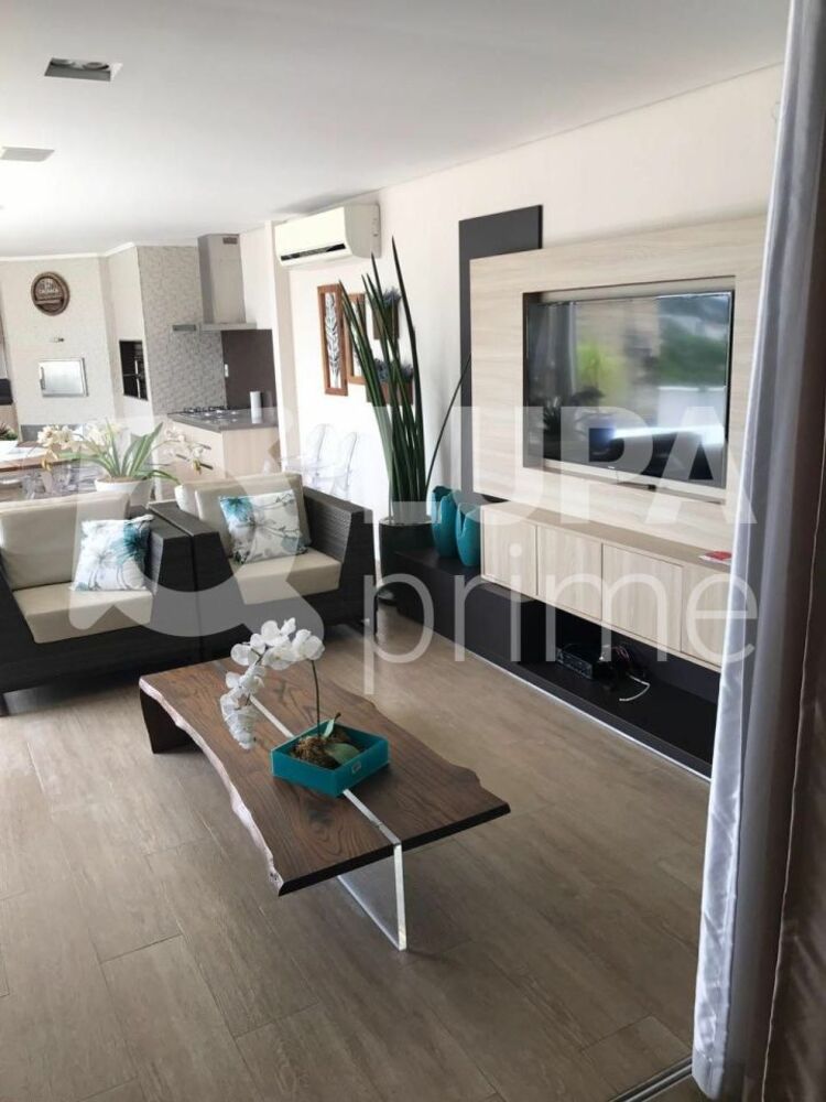 Casa, 3 quartos, 300 m² - Foto 3