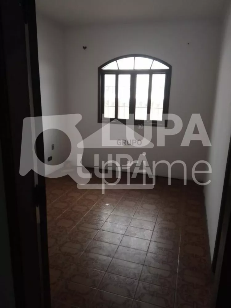 Casa à venda com 3 quartos, 340m² - Foto 1