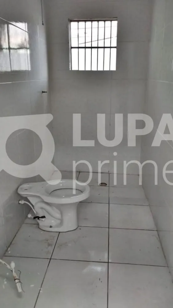 Depósito-Galpão, 330 m² - Foto 1