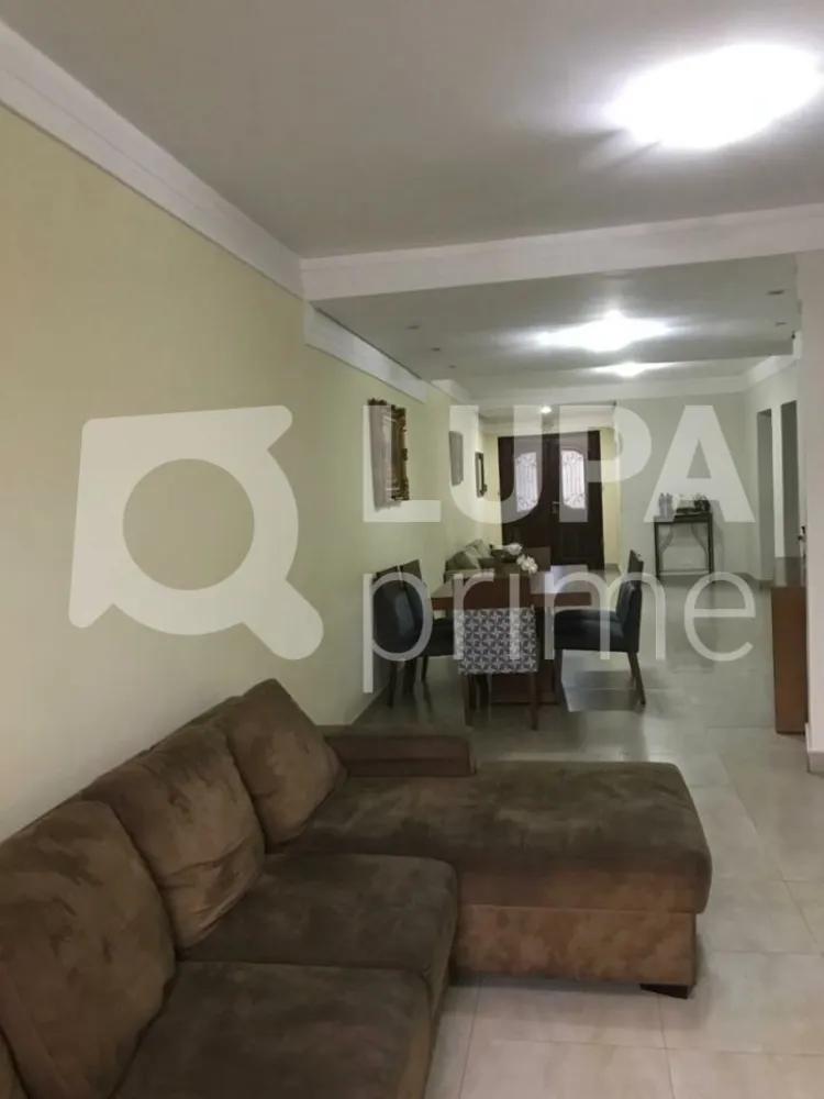 Casa, 3 quartos, 330 m² - Foto 2