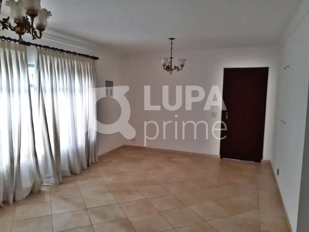 Casa à venda com 3 quartos, 163m² - Foto 2