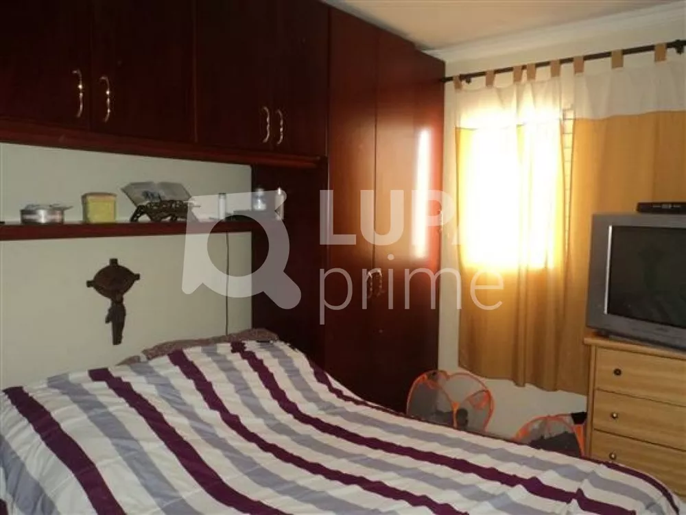 Apartamento à venda com 3 quartos, 75m² - Foto 3