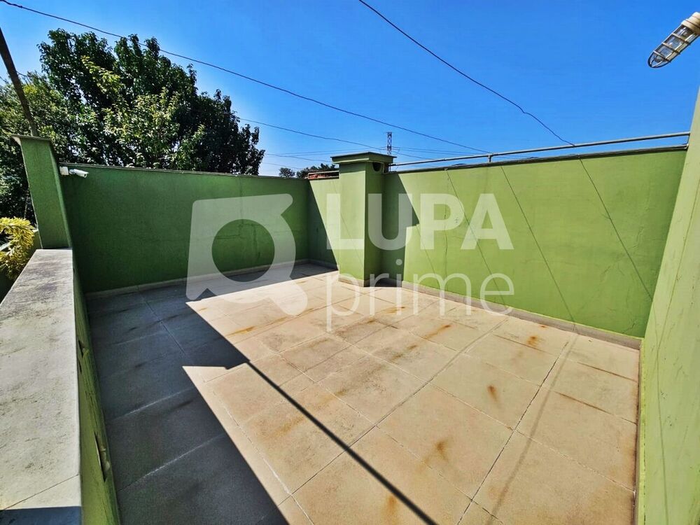 Casa, 3 quartos, 240 m² - Foto 2