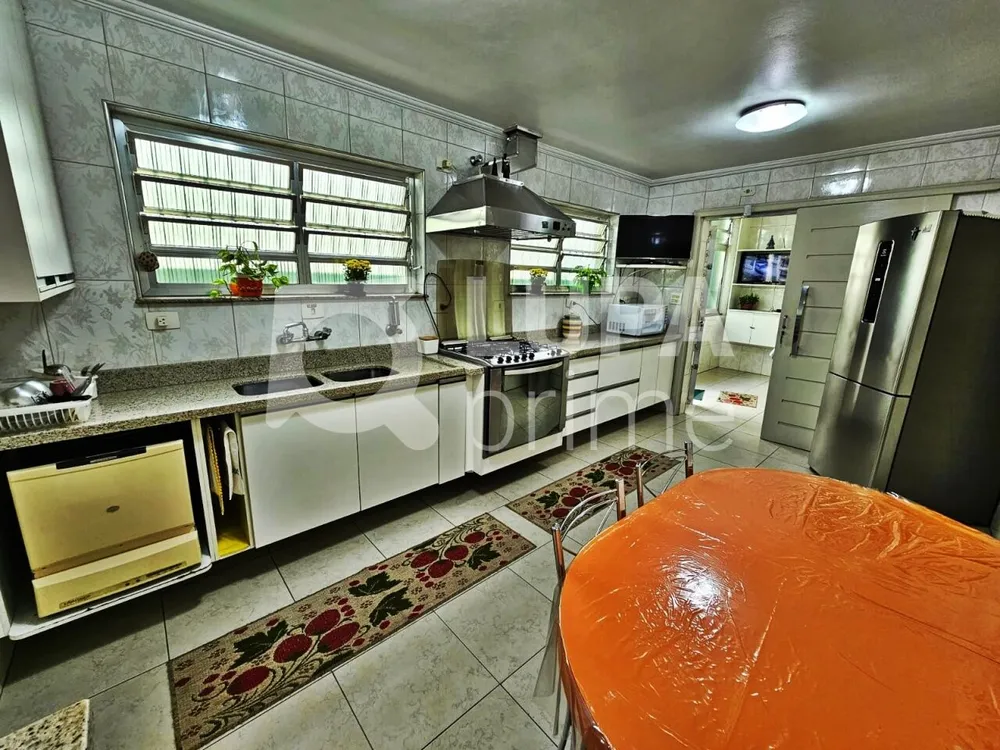 Casa, 3 quartos, 240 m² - Foto 15