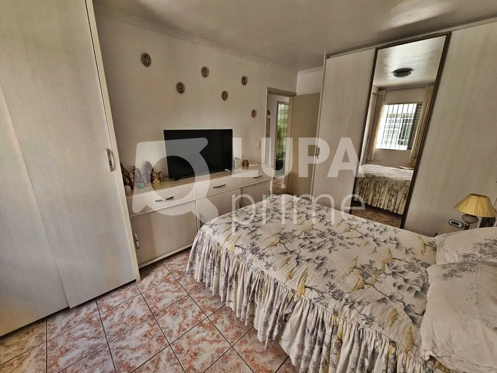 Casa, 3 quartos, 240 m² - Foto 7