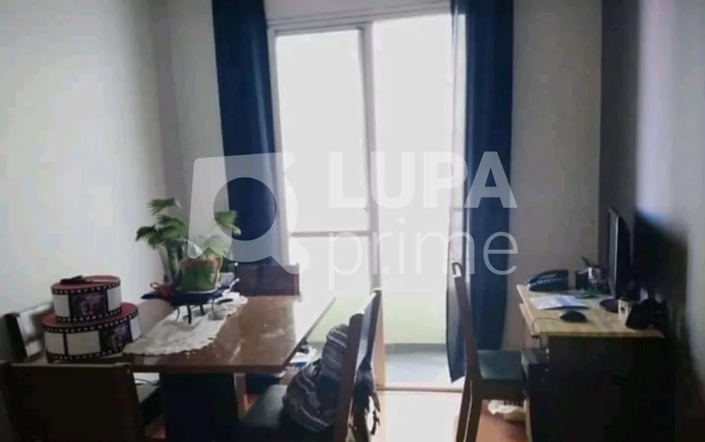 Apartamento à venda com 2 quartos, 45m² - Foto 1