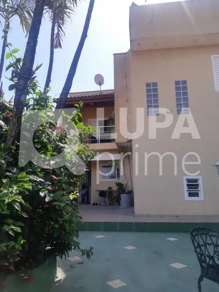 Casa, 5 quartos, 120 m² - Foto 1