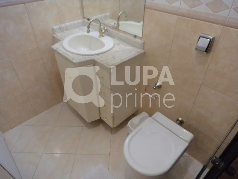Casa, 3 quartos, 202 m² - Foto 2