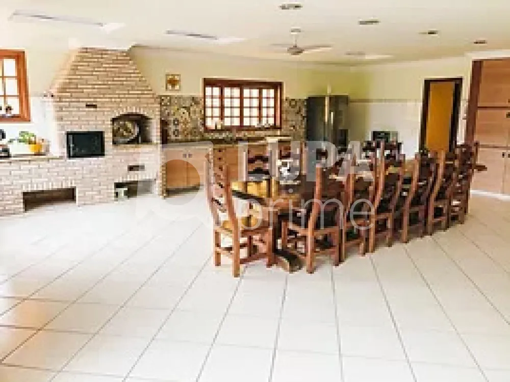 Sítio, 5 quartos, 3840 m² - Foto 2