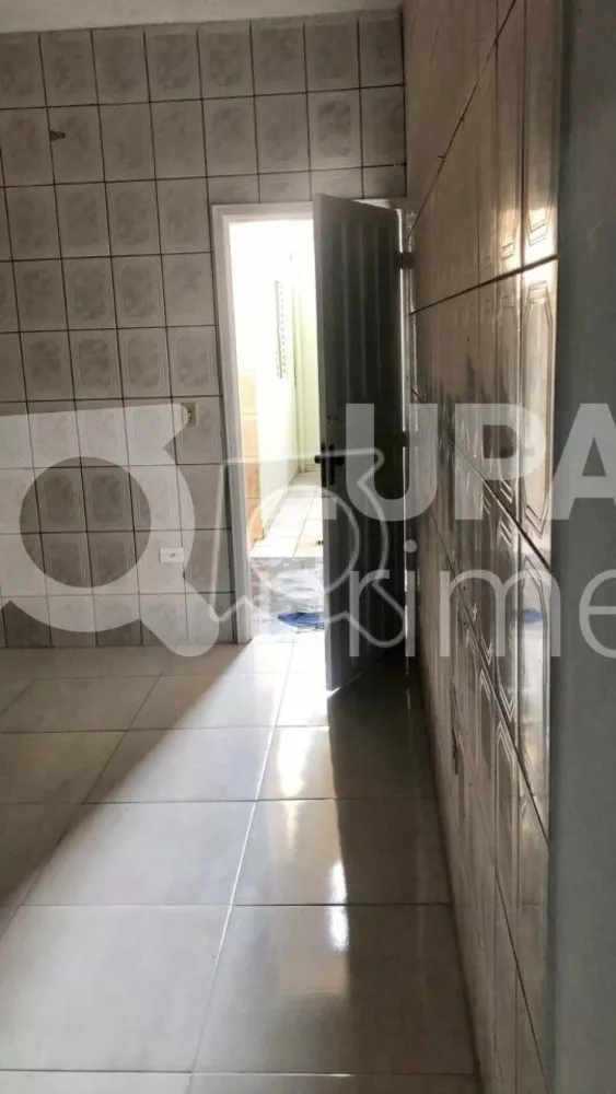 Casa à venda com 5 quartos, 125m² - Foto 4