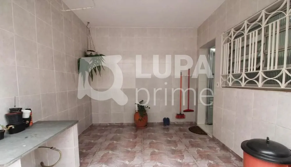 Casa, 4 quartos, 265 m² - Foto 2