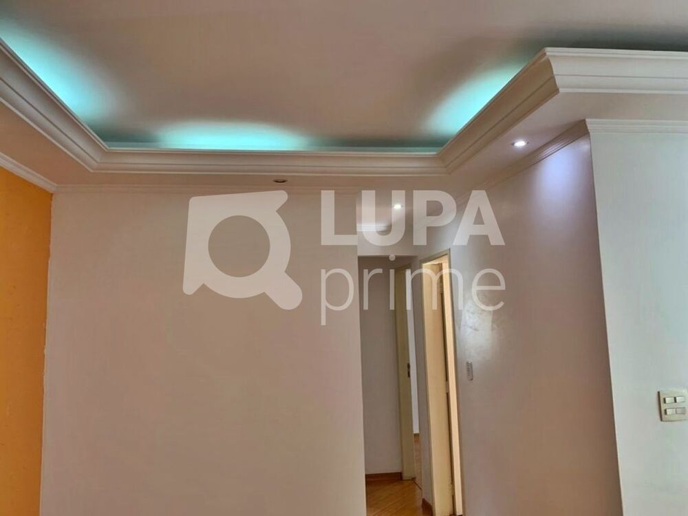Apartamento à venda com 3 quartos, 64m² - Foto 4