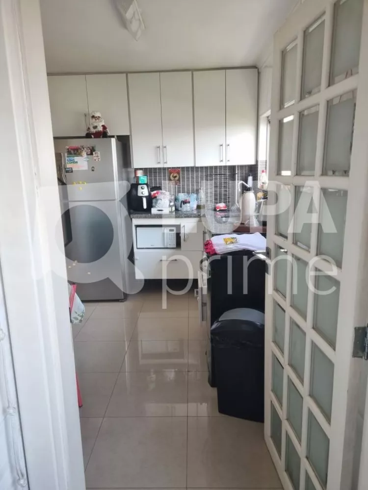 Apartamento à venda com 2 quartos, 80m² - Foto 7