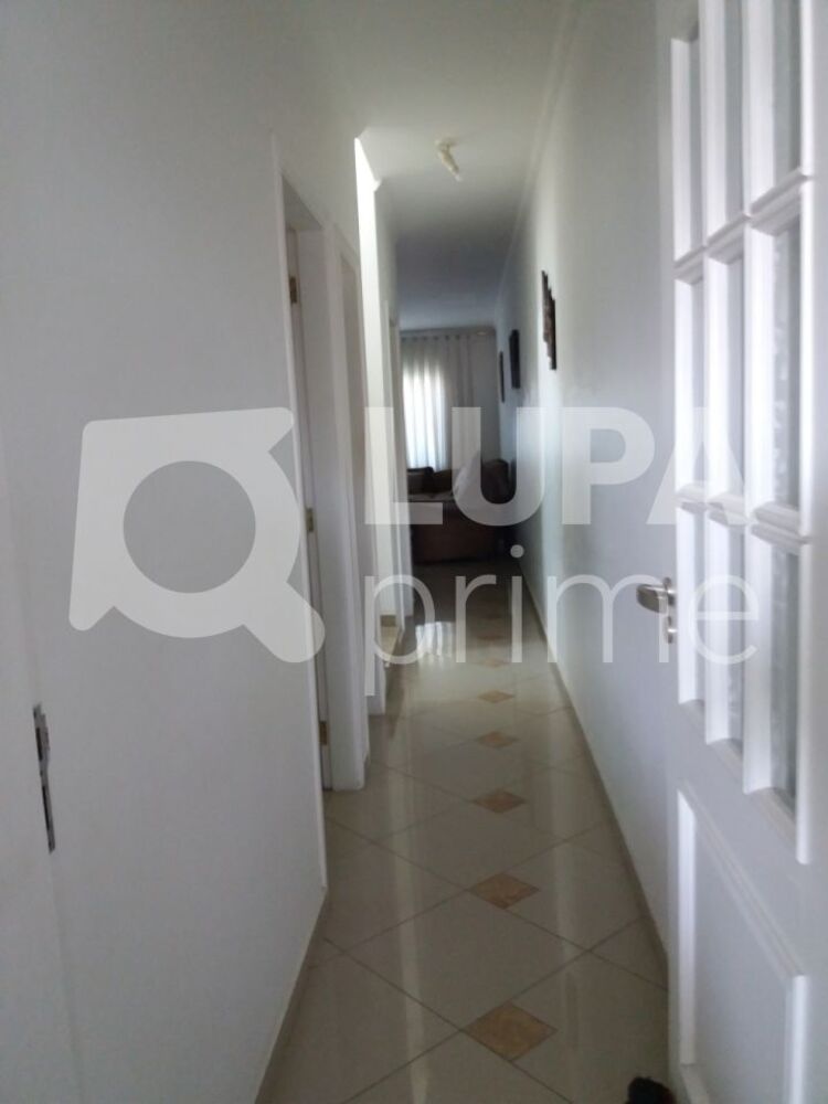 Casa, 3 quartos, 320 m² - Foto 1