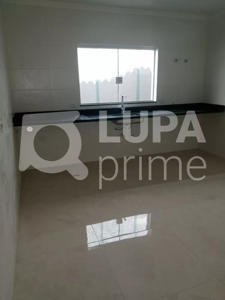 Casa à venda com 3 quartos, 380m² - Foto 3