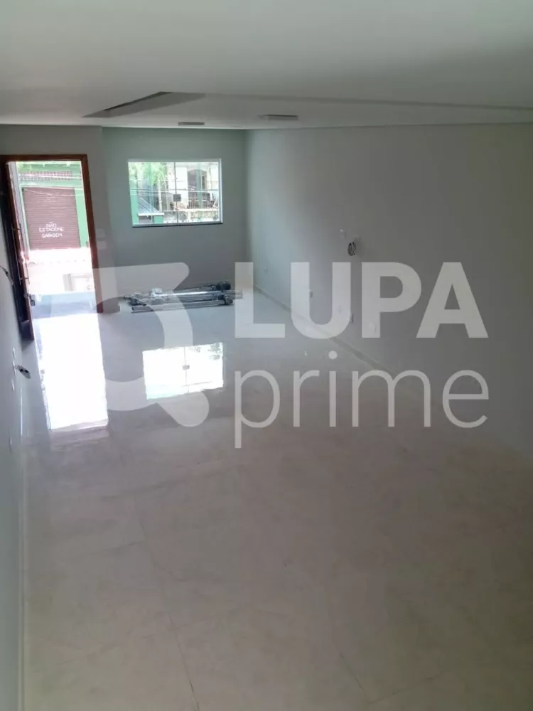 Casa à venda com 3 quartos, 380m² - Foto 1