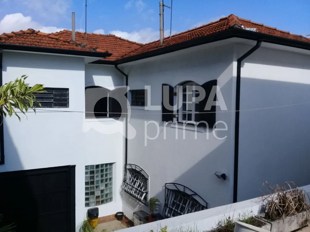 Casa, 3 quartos, 215 m² - Foto 1