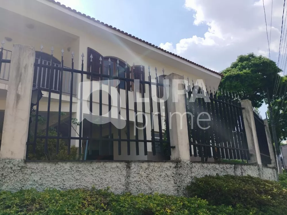 Casa à venda com 3 quartos, 360m² - Foto 2