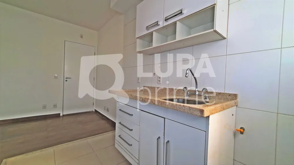 Apartamento, 1 quarto, 32 m² - Foto 2