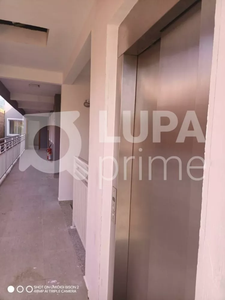 Apartamento à venda com 2 quartos, 33m² - Foto 1