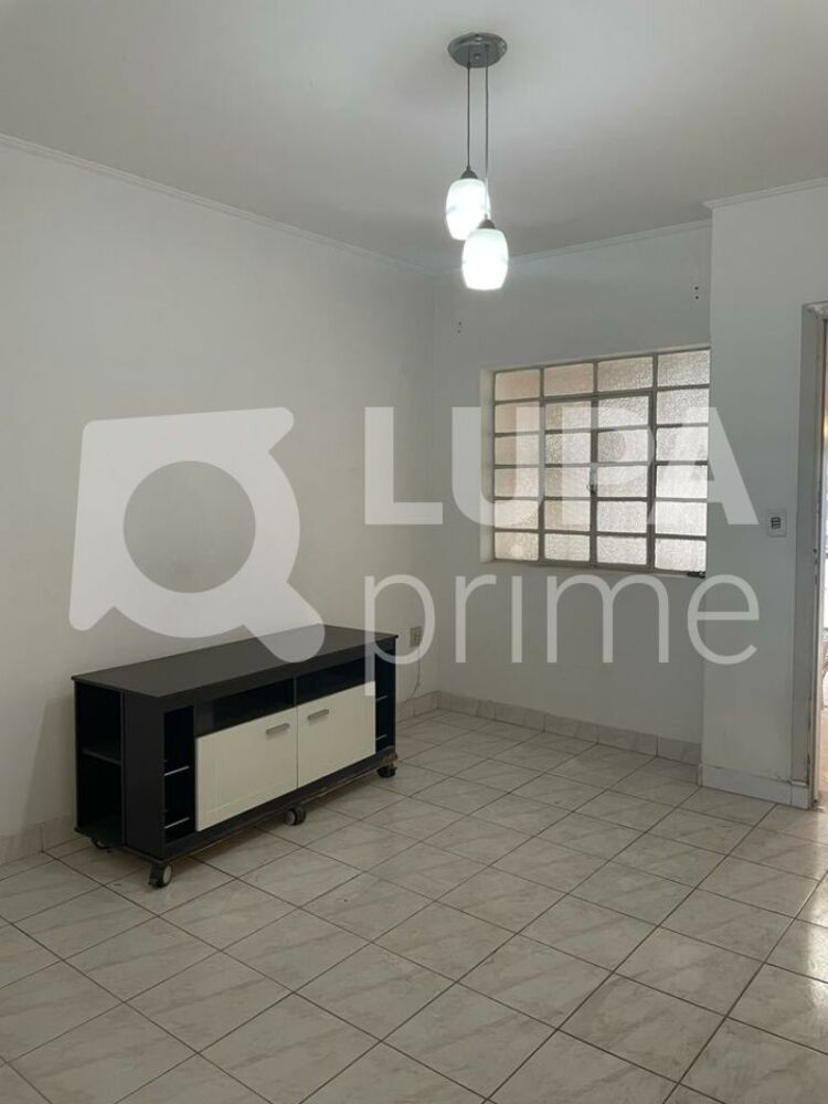 Casa, 2 quartos, 102 m² - Foto 1