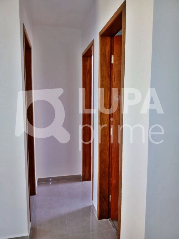 Apartamento para alugar com 2 quartos, 44m² - Foto 2