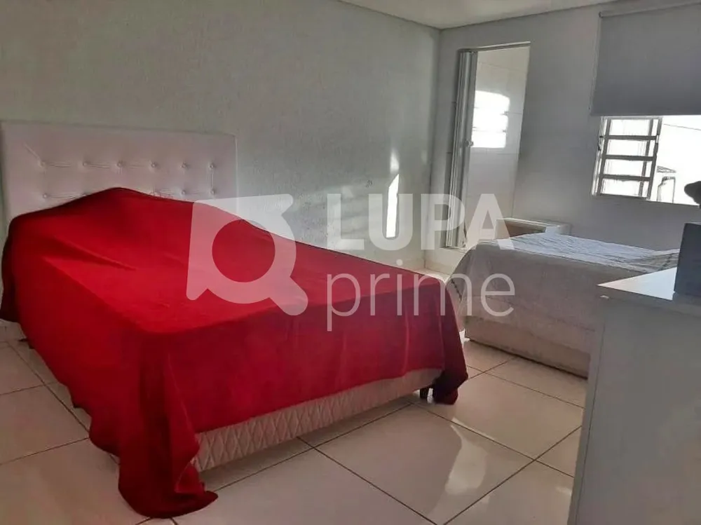 Casa, 4 quartos, 222 m² - Foto 3