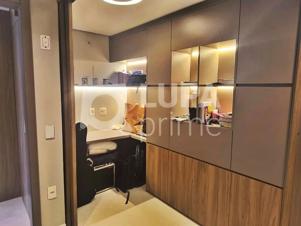 Apartamento, 3 quartos, 290 m² - Foto 1