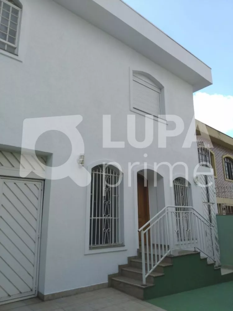 Casa à venda com 3 quartos, 245m² - Foto 1