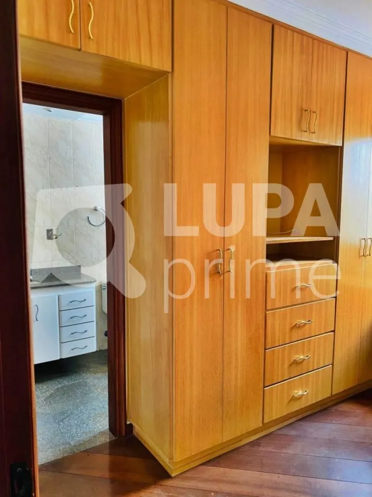Apartamento, 4 quartos, 207 m² - Foto 1