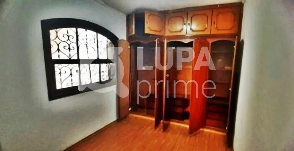Casa, 4 quartos, 230 m² - Foto 3