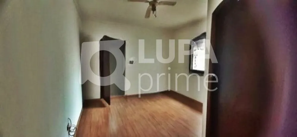Casa, 4 quartos, 230 m² - Foto 8