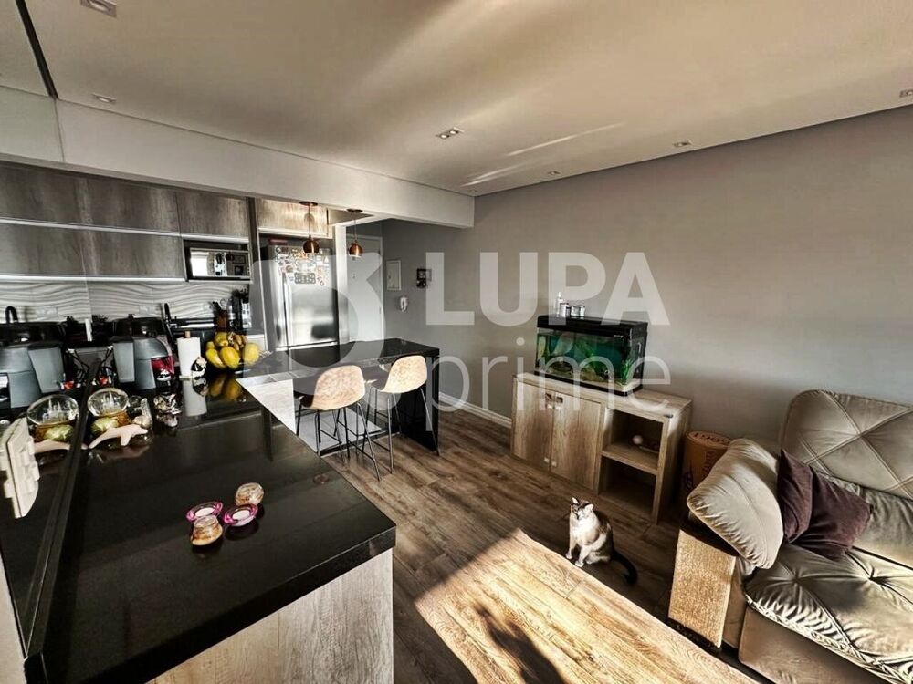Apartamento à venda com 3 quartos, 77m² - Foto 1