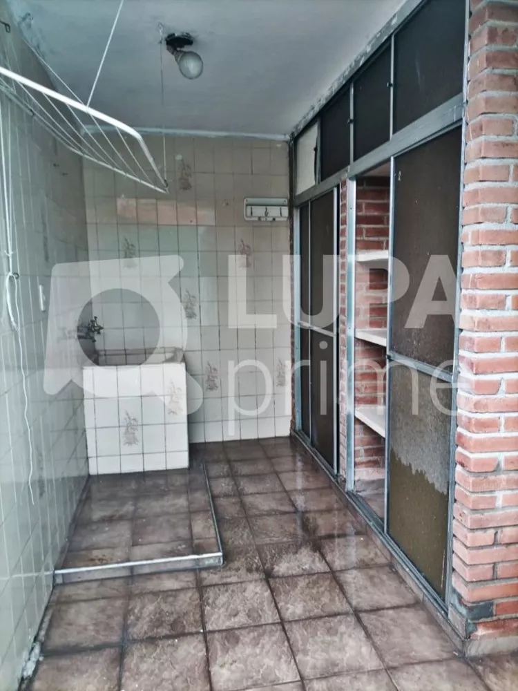 Casa à venda com 2 quartos, 100m² - Foto 8