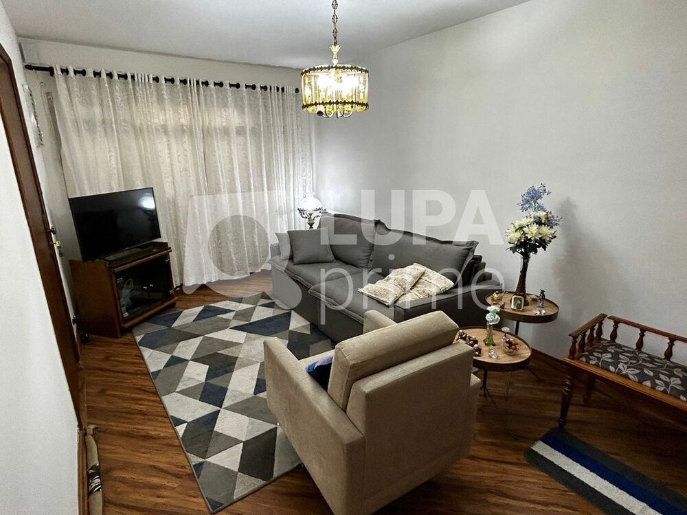 Casa à venda com 2 quartos, 130m² - Foto 9