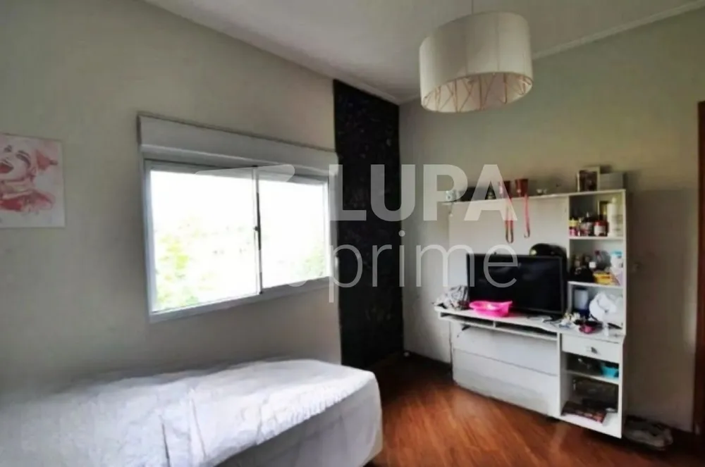 Casa, 6 quartos, 150 m² - Foto 13