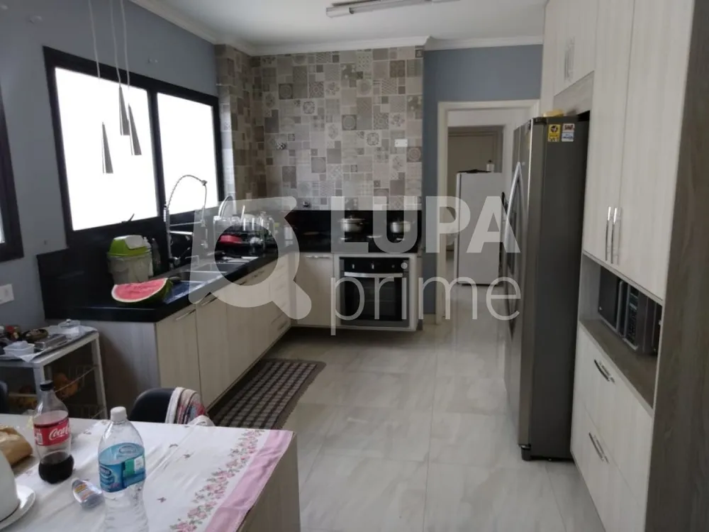 Apartamento, 4 quartos, 230 m² - Foto 12