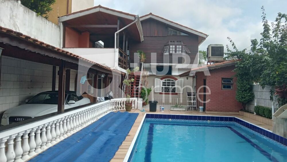 Casa, 5 quartos, 250 m² - Foto 1