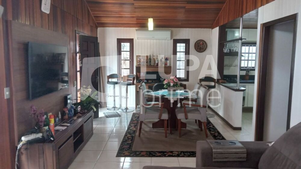 Casa, 5 quartos, 250 m² - Foto 5