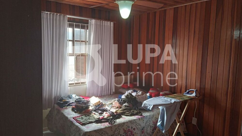 Casa, 5 quartos, 250 m² - Foto 19