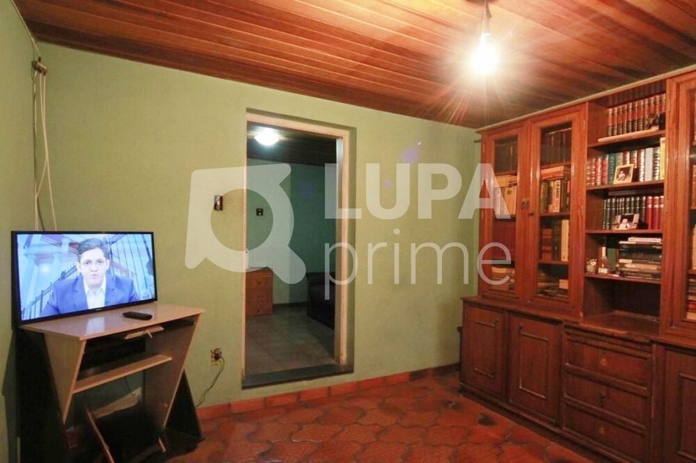Casa, 3 quartos, 168 m² - Foto 1