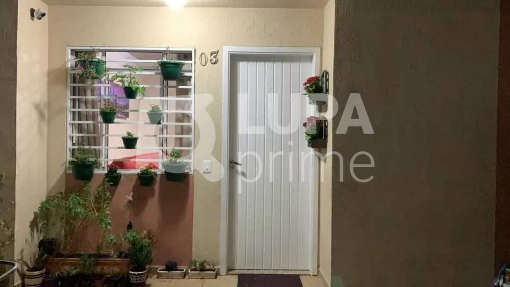 Casa de Condomínio à venda com 2 quartos, 70m² - Foto 1