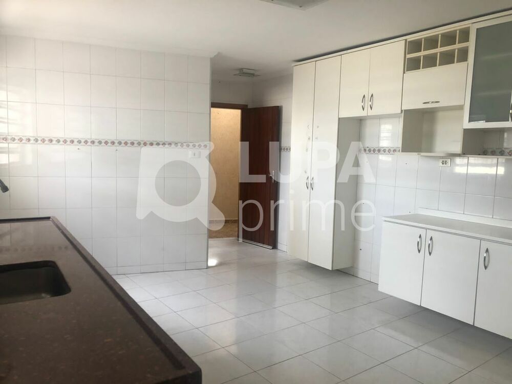 Casa à venda com 3 quartos, 134m² - Foto 13
