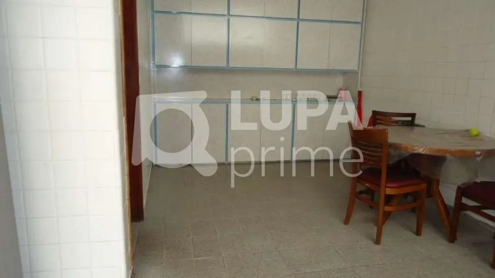 Casa, 4 quartos, 270 m² - Foto 6
