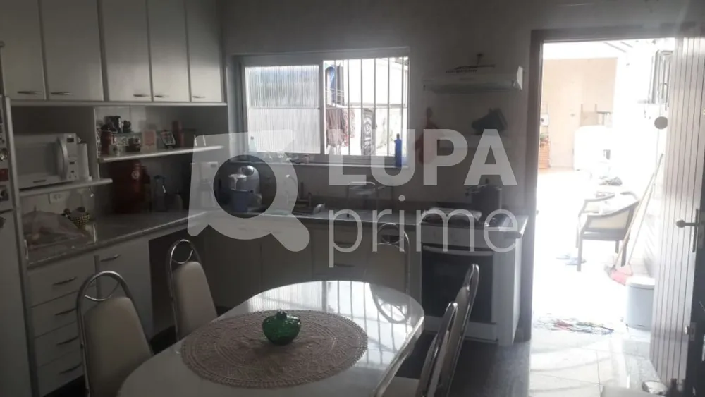Casa, 2 quartos, 260 m² - Foto 4